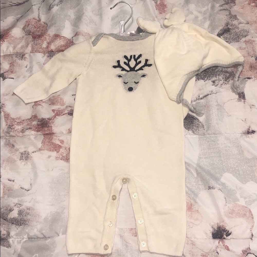 Baby onesie by Tahari Baby